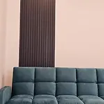 Main 4 * Tirana