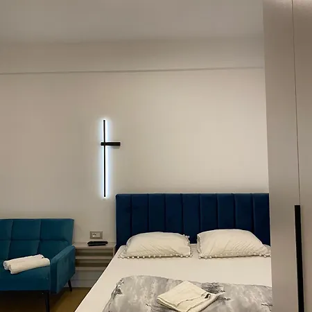 Main 3 דירה טיראנה