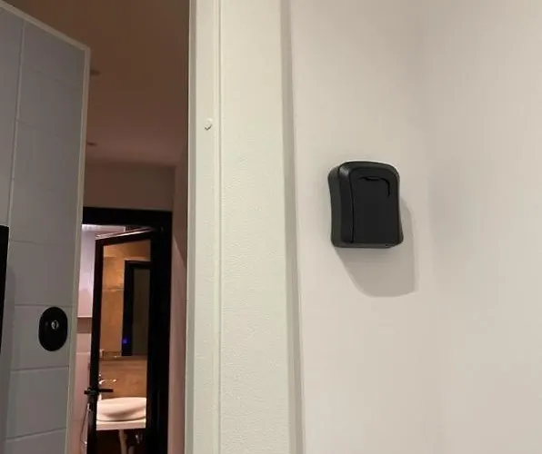 Main 4 Apartamento Tirana